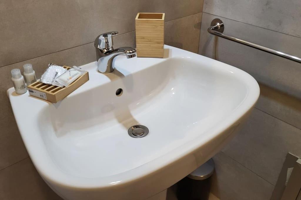 Rifugio In Citta Apartment โมดินา ภายนอก รูปภาพ
